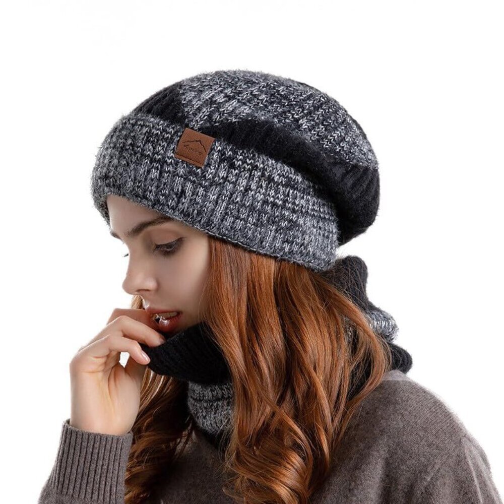 Women Beanie Neckerchief With Detachable Hair Plush Warm Winter Hat